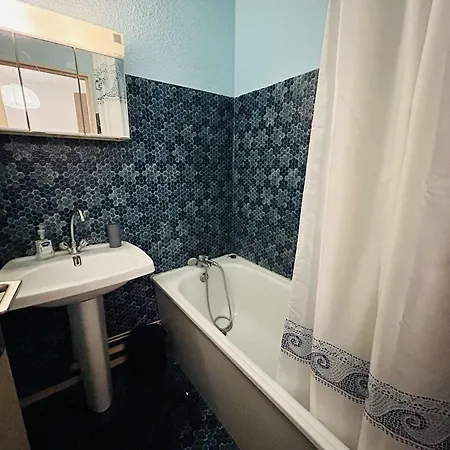 Appartement Avec Parking Au Cap D'agde, Vue Port - Fr-1-249-445 *
